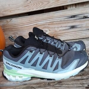 Salomon XA PRO 3D  Men's Black and Light Blue Athletic Shoes